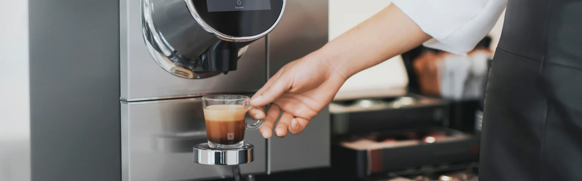 Momento Coffee & Coffee M200 detail view